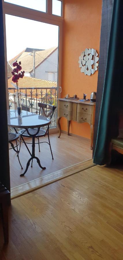 Bed and Breakfast Au Chambellan Ay-Champagne Zewnętrze zdjęcie